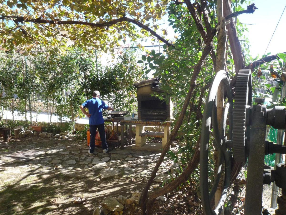 Casa Rural El Molino De Alocén Exterior foto